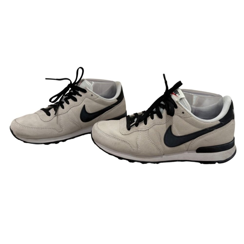 Nike Sneakers Womens Size 7.5 Internationalist Ivory / Beige Style CW7637-991